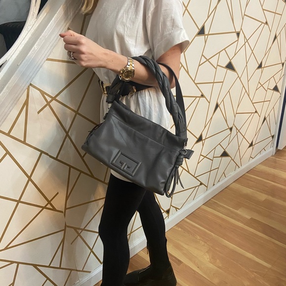 givenchy medium id93 shoulder bolsa